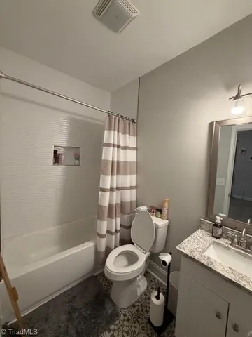 $194,900 | 505 Orchard Drive, Eden, NC 27288