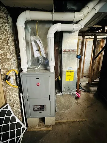 $60,000 | 632 Spruce Avenue, Sharon, PA 16146