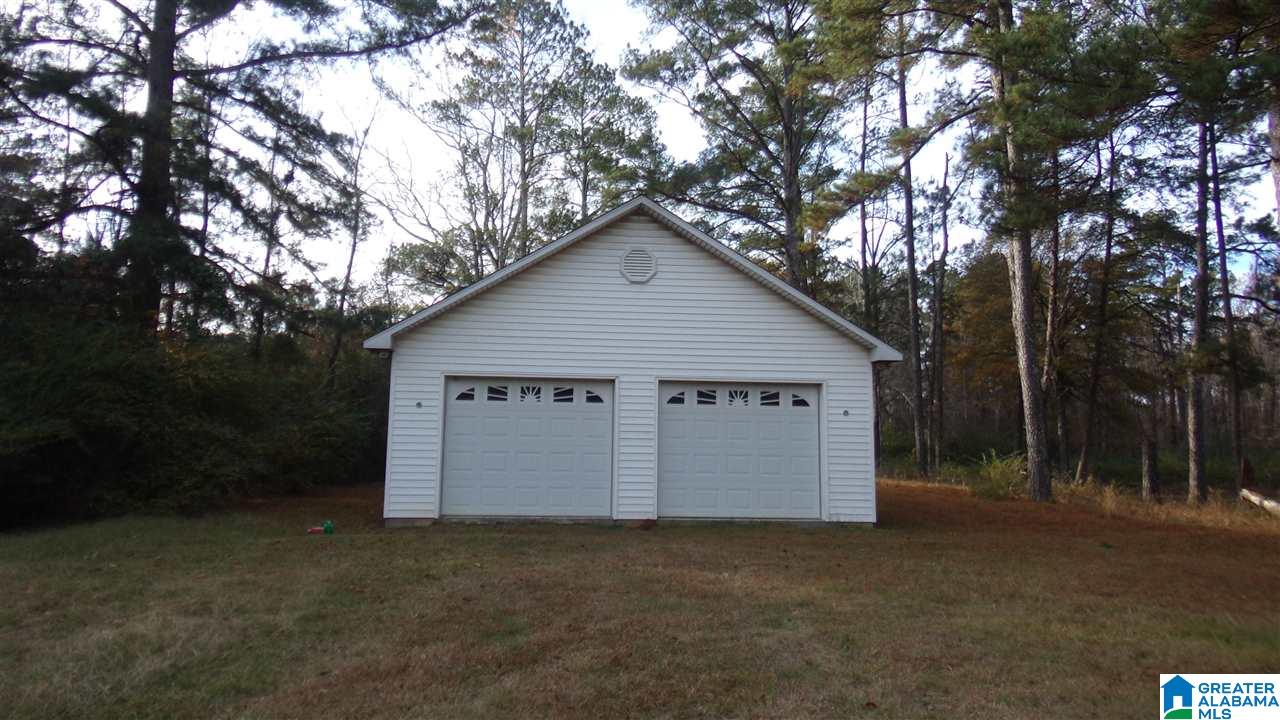 4014 Nixon Road Bessemer, AL 35022 - Photo 3 of 16