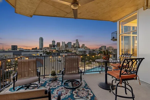 $435,000 | 1001 Belleview Street, Unit 505, Dallas, TX 75215