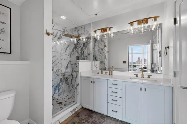 $435,000 | 1001 Belleview Street, Unit 505, Dallas, TX 75215