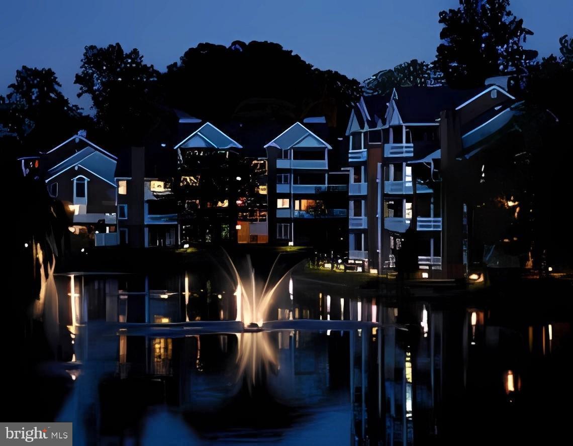 3152 B Covewood Court Falls Church, VA 22042 - Photo 24 of 26 a view of a building