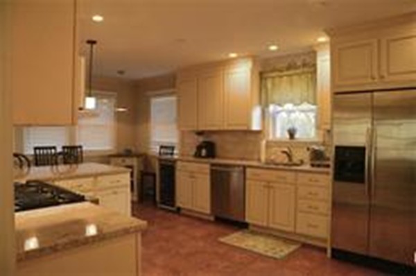 158 Spring Street Hull, MA 02045 - Photo 5 of 15 Gallery Image 5