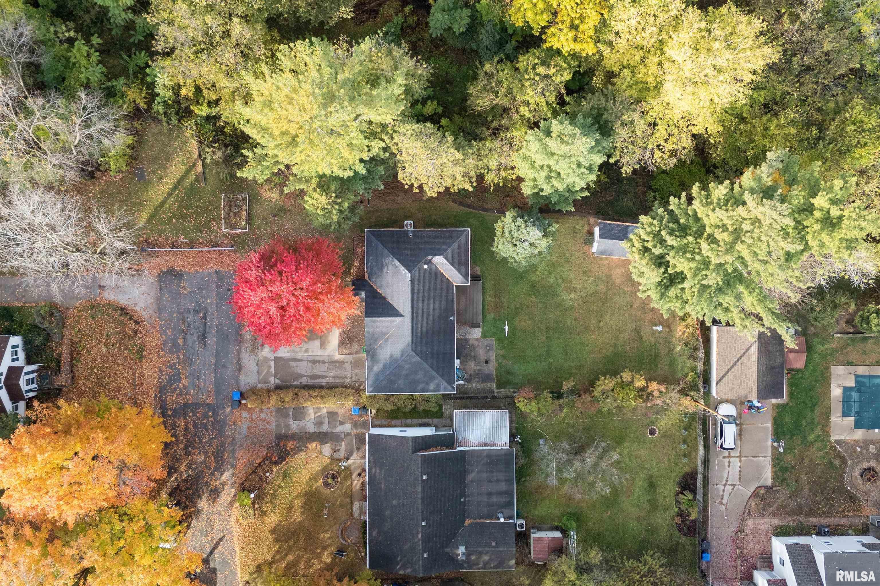 603 33rd Avenue Moline, IL 61265 - Photo 6 of 34