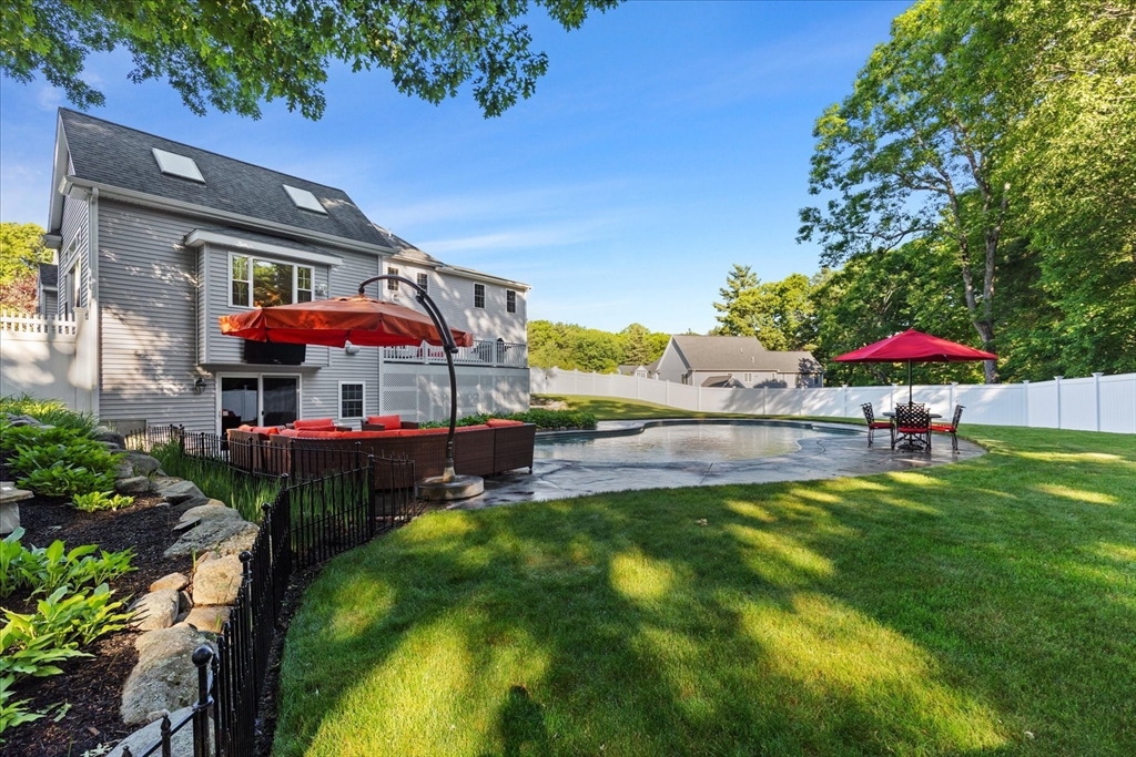 71 Silver Fox Road Franklin, MA 02038 - Photo 38 of 41 Gallery Image 38