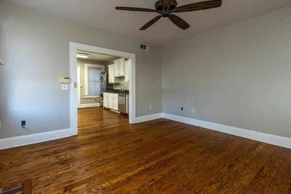 $1,450 | 384 Mulberry Street, Unit 203, Memphis, TN 38103