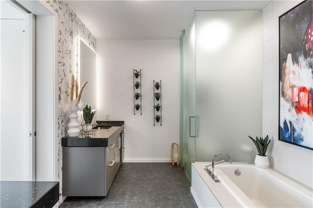 45 Ivan Allen Jr Boulevard Northwest, Unit 2505 Atlanta, GA 30308 - Photo 45 of 58