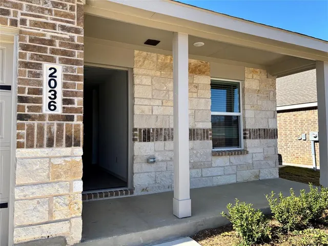 $1,695 | 2036 Derby Lane, Aubrey, TX 76227