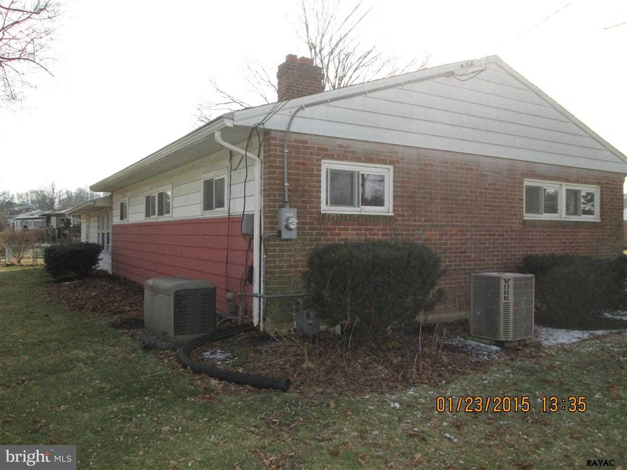 2199 Teslin Road York, PA 17404 - Photo 3 of 29 Gallery Image 3