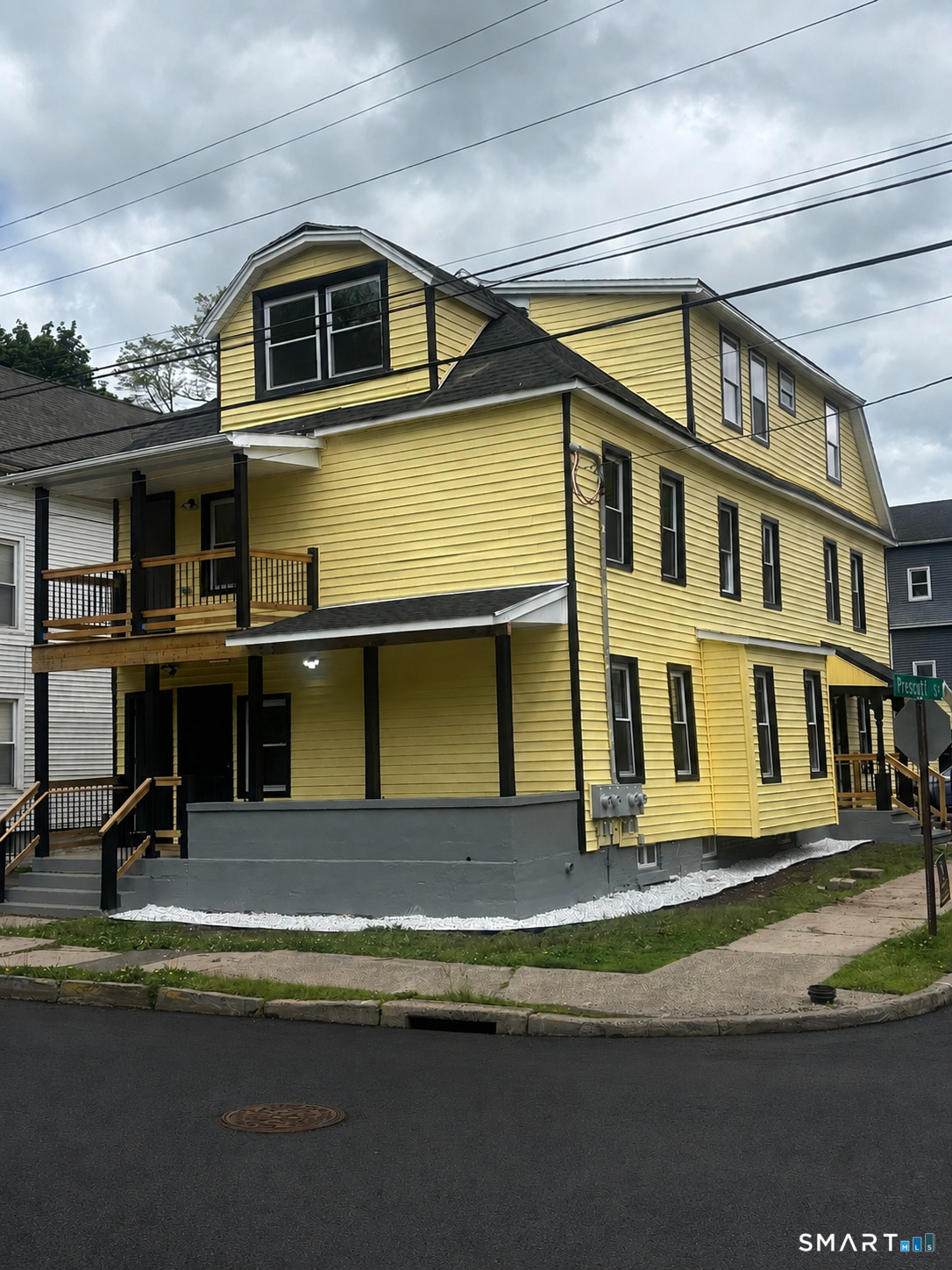 90 Park Avenue Meriden, CT 06450 - Photo 1 of 1