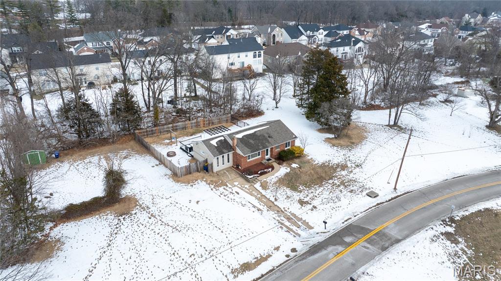 155 Susan Road St. Louis, MO 63129 - Photo 2 of 38