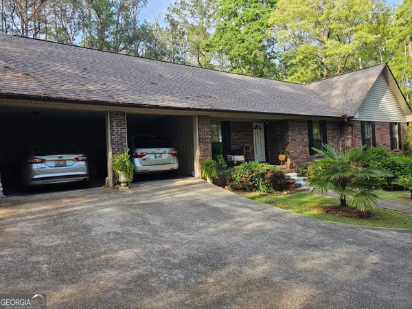 $380,000 | 3534 15th Avenue East, Valley, AL 36854