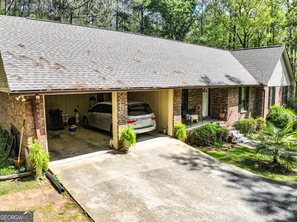 $355,000 | 3534 15th Avenue East, Valley, AL 36854