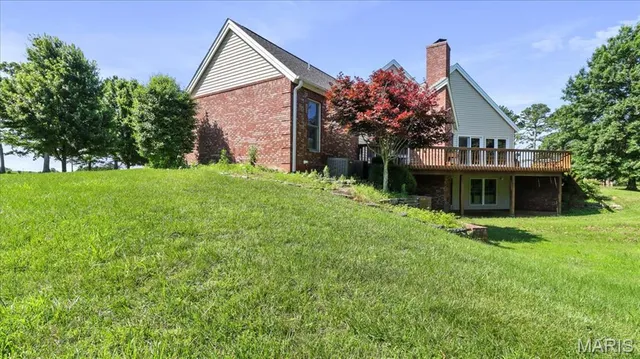 $798,000 | 7805 Westwood Drive, Houston, MO 65483