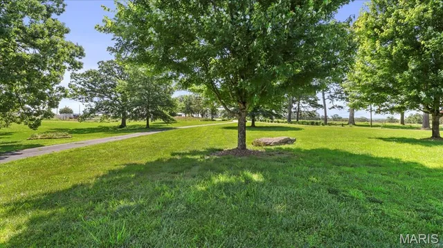 $798,000 | 7805 Westwood Drive, Houston, MO 65483