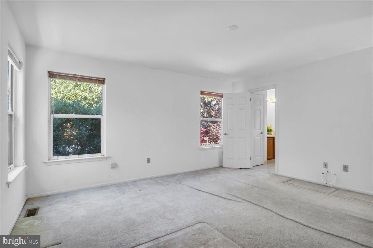 34 Picadilly Circle Marlton, NJ 08053 - Photo 14 of 32