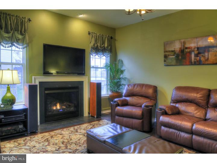 8 Taconic Road Bordentown, NJ 08505 - Photo 9 of 20 Family Room