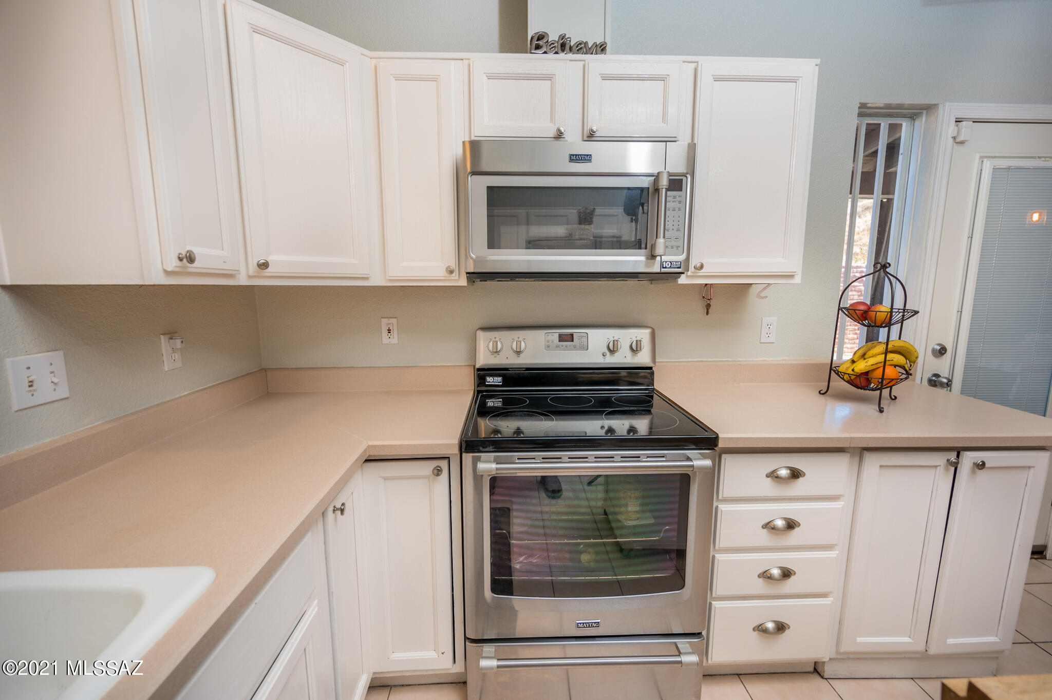 719 West Placita H Rivas Nogales, AZ 85621 - Photo 7 of 50
