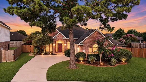$325,000 | 19407 Solon Springs Court, Tomball, TX 77375