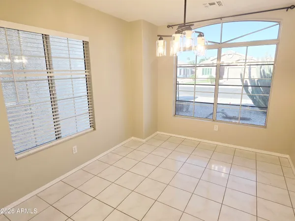 $2,350 | 697 West Golden Street, Gilbert, AZ 85233