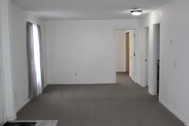 $176,900 | 308 Clyde Avenue, Angola, IN 46703