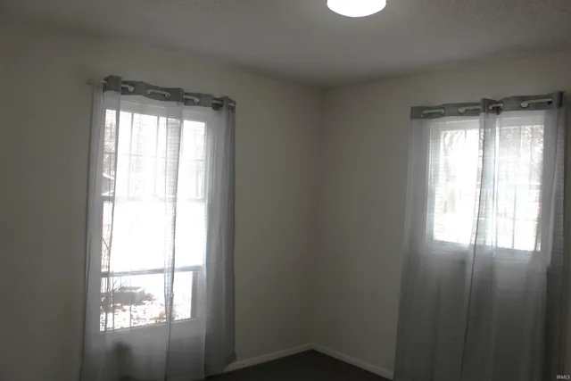 $176,900 | 308 Clyde Avenue, Angola, IN 46703