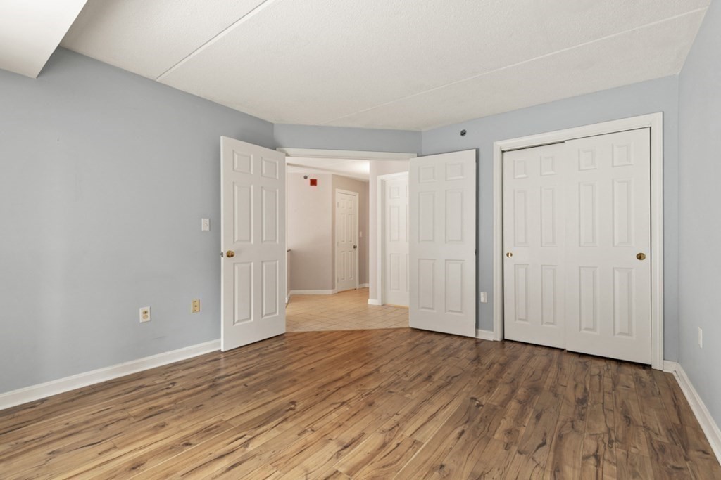 60 Rantoul Street, Unit 307 Beverly, MA 01915 - Photo 29 of 42 Gallery Image 29