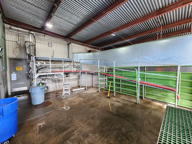 $8,500,000 | 1827 West Ball Mountain Little Shasta Road, Macdoel, CA 96058