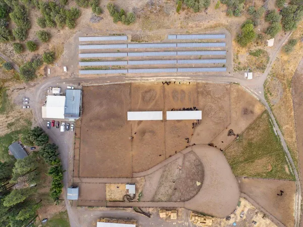 $8,500,000 | 1827 West Ball Mountain Little Shasta Road, Macdoel, CA 96058