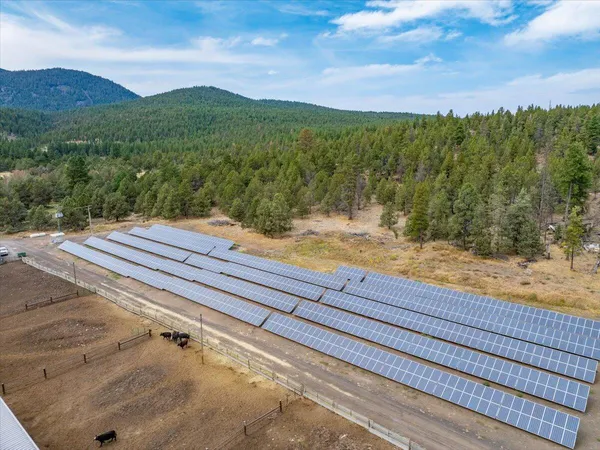 $8,500,000 | 1827 West Ball Mountain Little Shasta Road, Macdoel, CA 96058