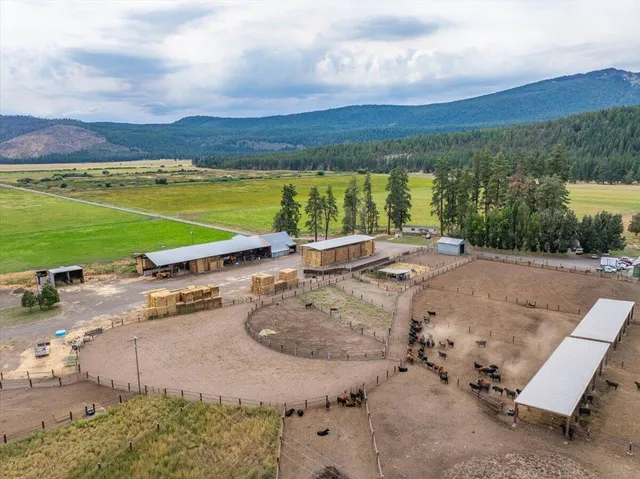 $8,500,000 | 1827 West Ball Mountain Little Shasta Road, Macdoel, CA 96058