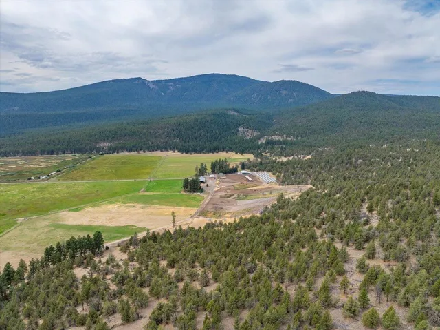 $8,500,000 | 1827 West Ball Mountain Little Shasta Road, Macdoel, CA 96058