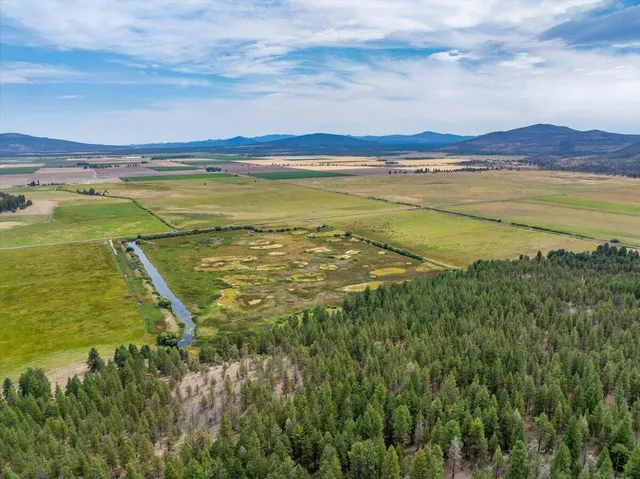 $8,500,000 | 1827 West Ball Mountain Little Shasta Road, Macdoel, CA 96058