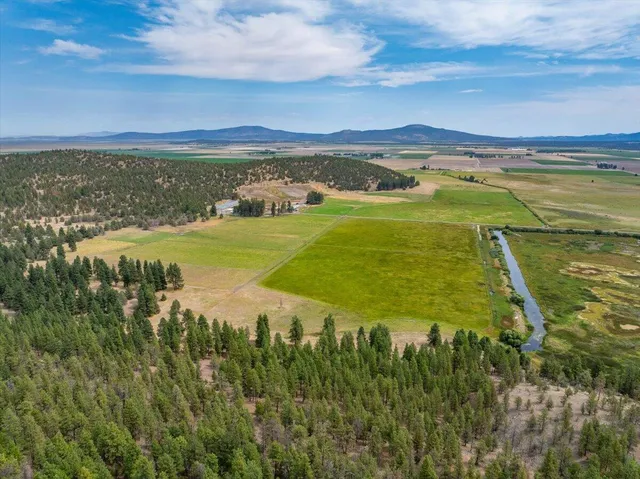 $8,500,000 | 1827 West Ball Mountain Little Shasta Road, Macdoel, CA 96058