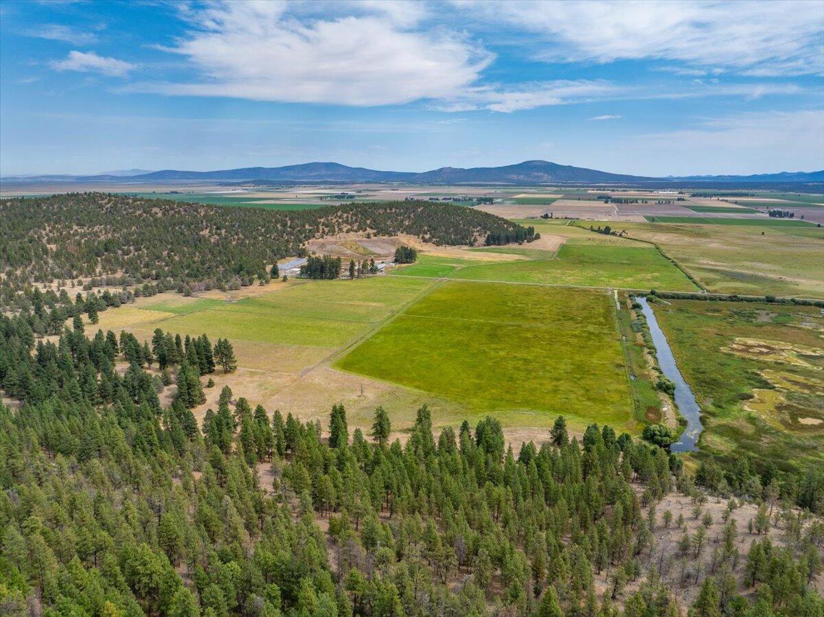 1827 West Ball Mountain Little Shasta Road Macdoel, CA 96058 - Photo 77 of 129 027-Prather Ranch - E-27