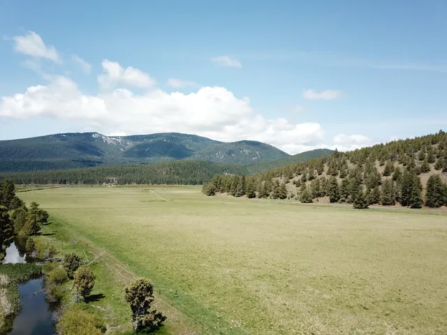 $8,500,000 | 1827 West Ball Mountain Little Shasta Road, Macdoel, CA 96058