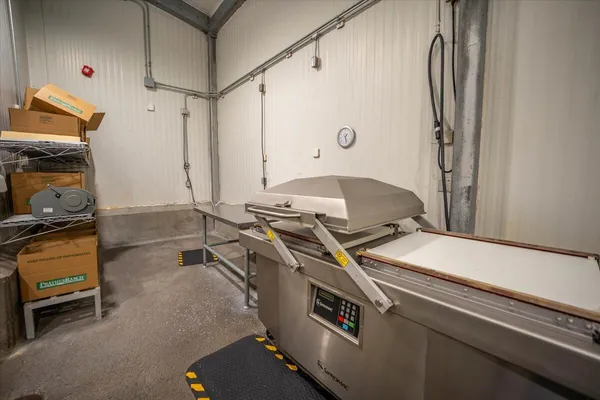 $8,500,000 | 1827 West Ball Mountain Little Shasta Road, Macdoel, CA 96058