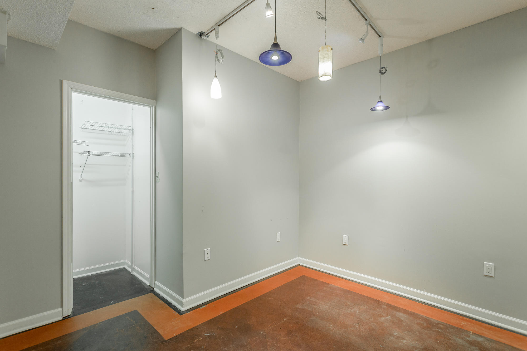 101 North Crest Road Chattanooga, TN 37404 - Photo 35 of 85 101 N Crest Rd. HD-34