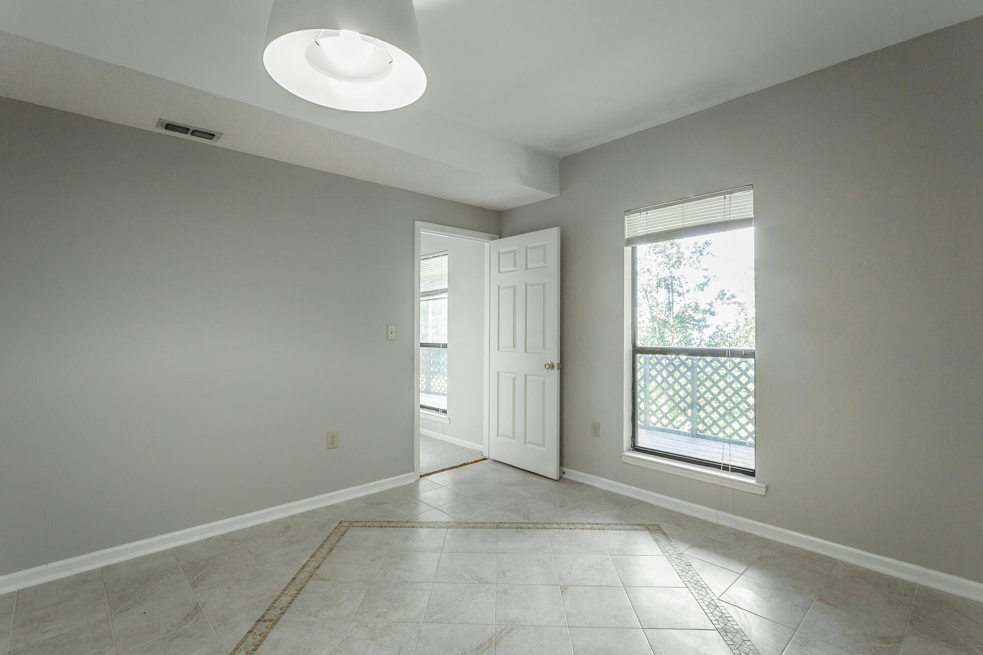 101 North Crest Road Chattanooga, TN 37404 - Photo 48 of 85 101 N Crest Rd. HD-47