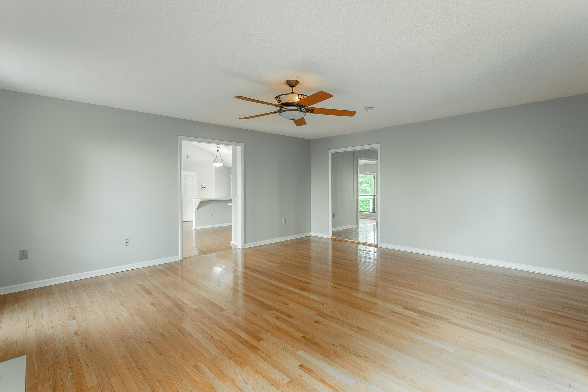 101 North Crest Road Chattanooga, TN 37404 - Photo 9 of 85 101 N Crest Rd. HD-4