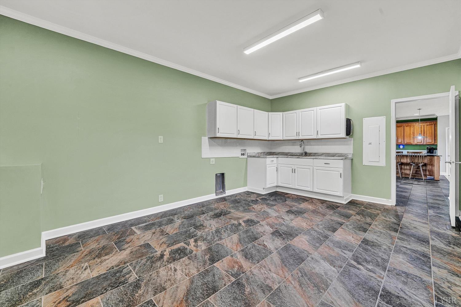 1436 Farmers Road Gretna, VA 24557 - Photo 17 of 56 Gallery Image 17