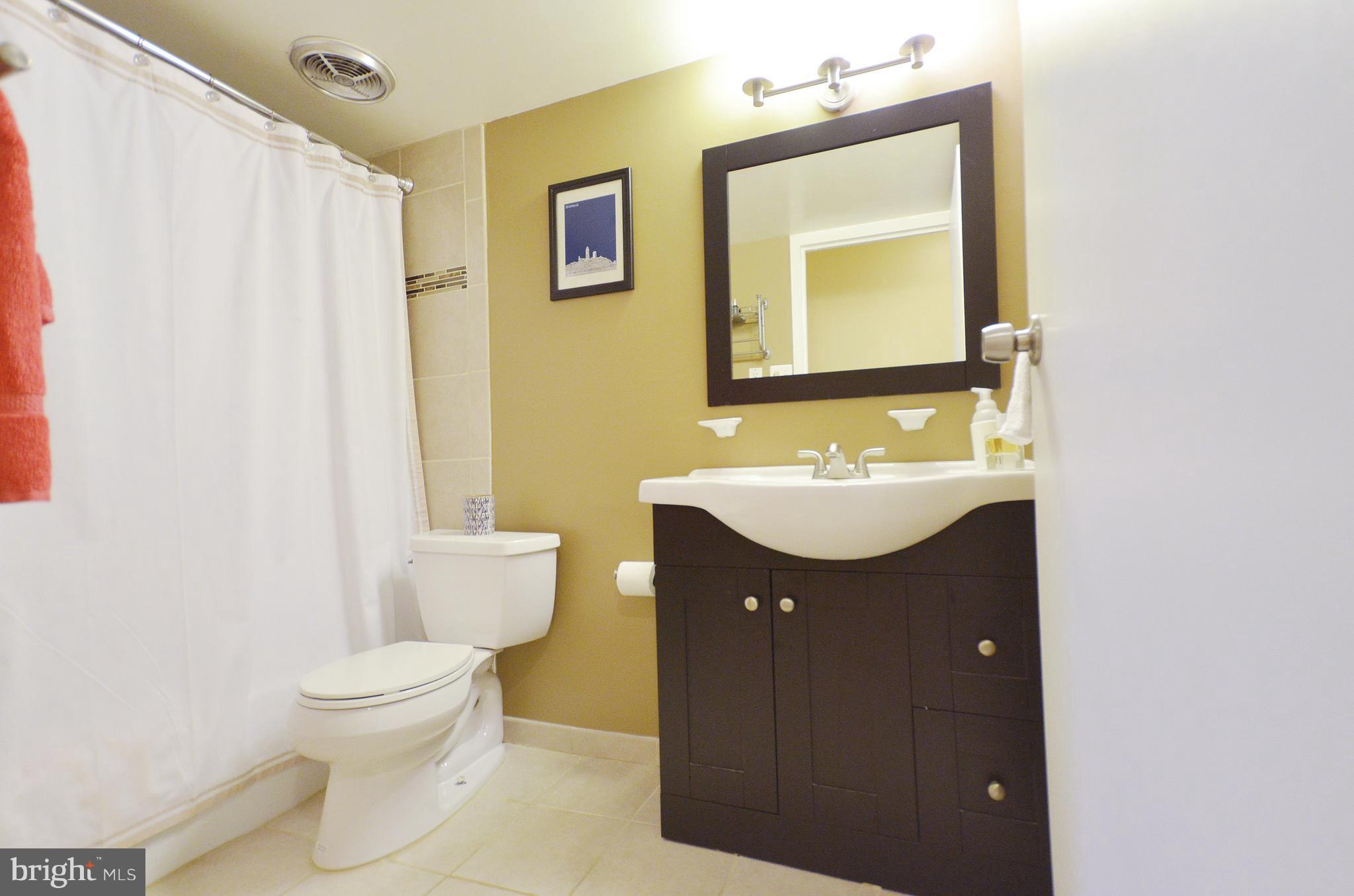 11232 Chestnut Grove Square, Unit 335 Reston, VA 20190 - Photo 18 of 27 2nd Full Bath