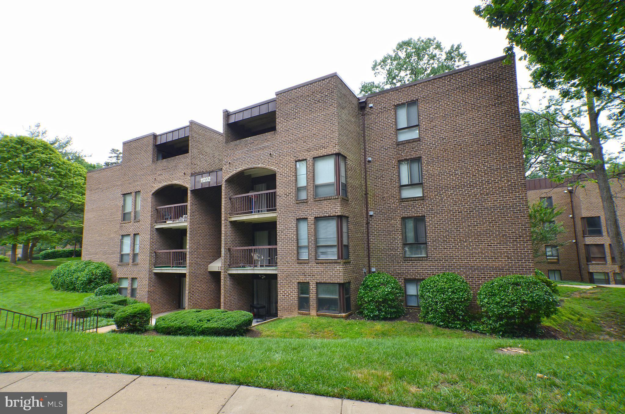 11232 Chestnut Grove Square, Unit 335 Reston, VA 20190 - Photo 27 of 27 Exterior (Front)