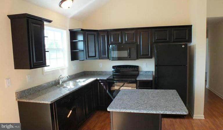 164 Gibson Road Inwood, WV 25428 - Photo 2 of 8 Kitchen