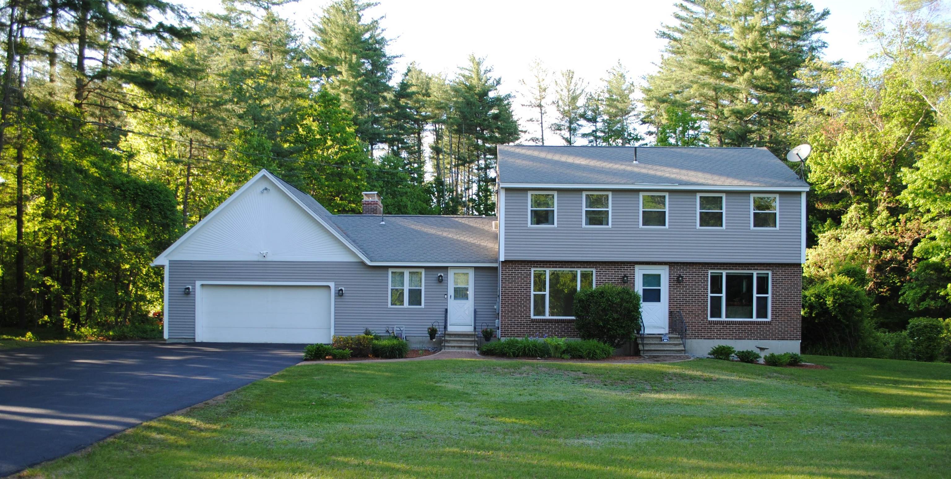 59 Page Road Litchfield, NH 03052 - Photo 1 of 32