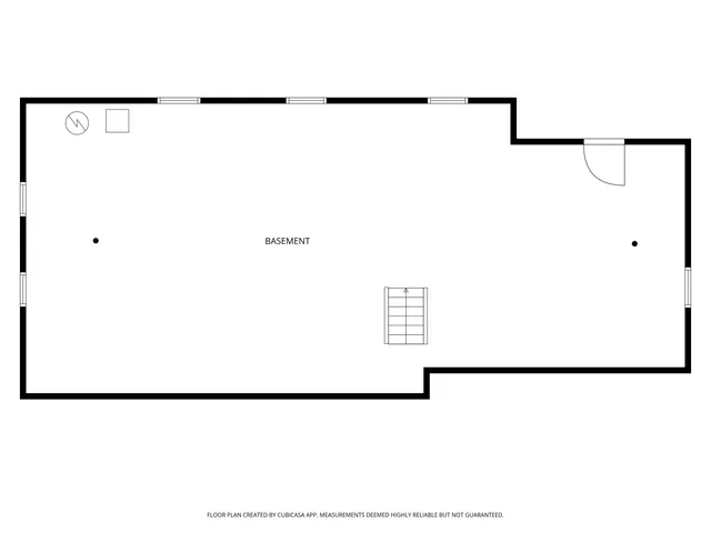 a picture of a microwave and a door