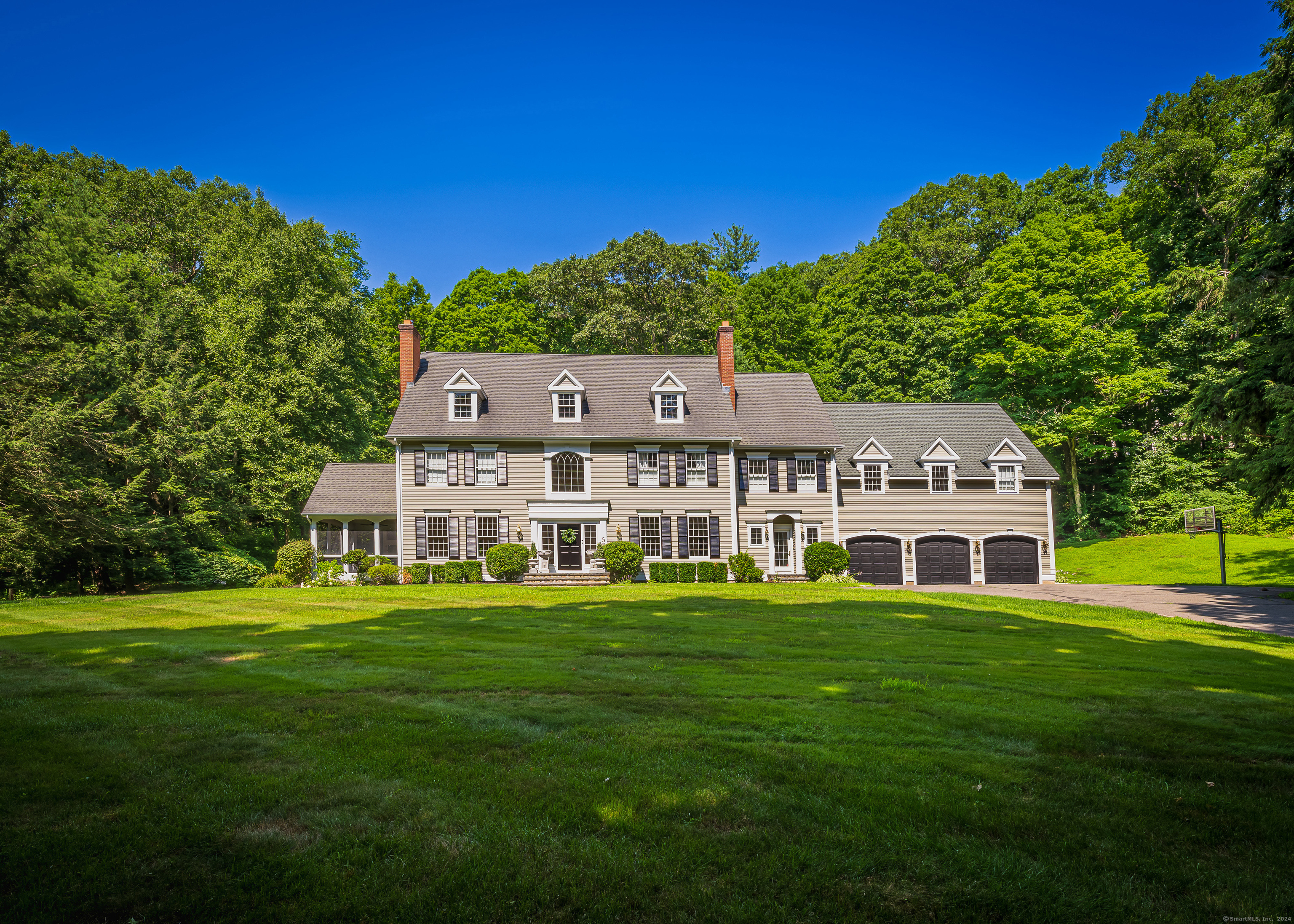 5 Summerwood Road Simsbury, CT 06092 - Photo 1 of 1