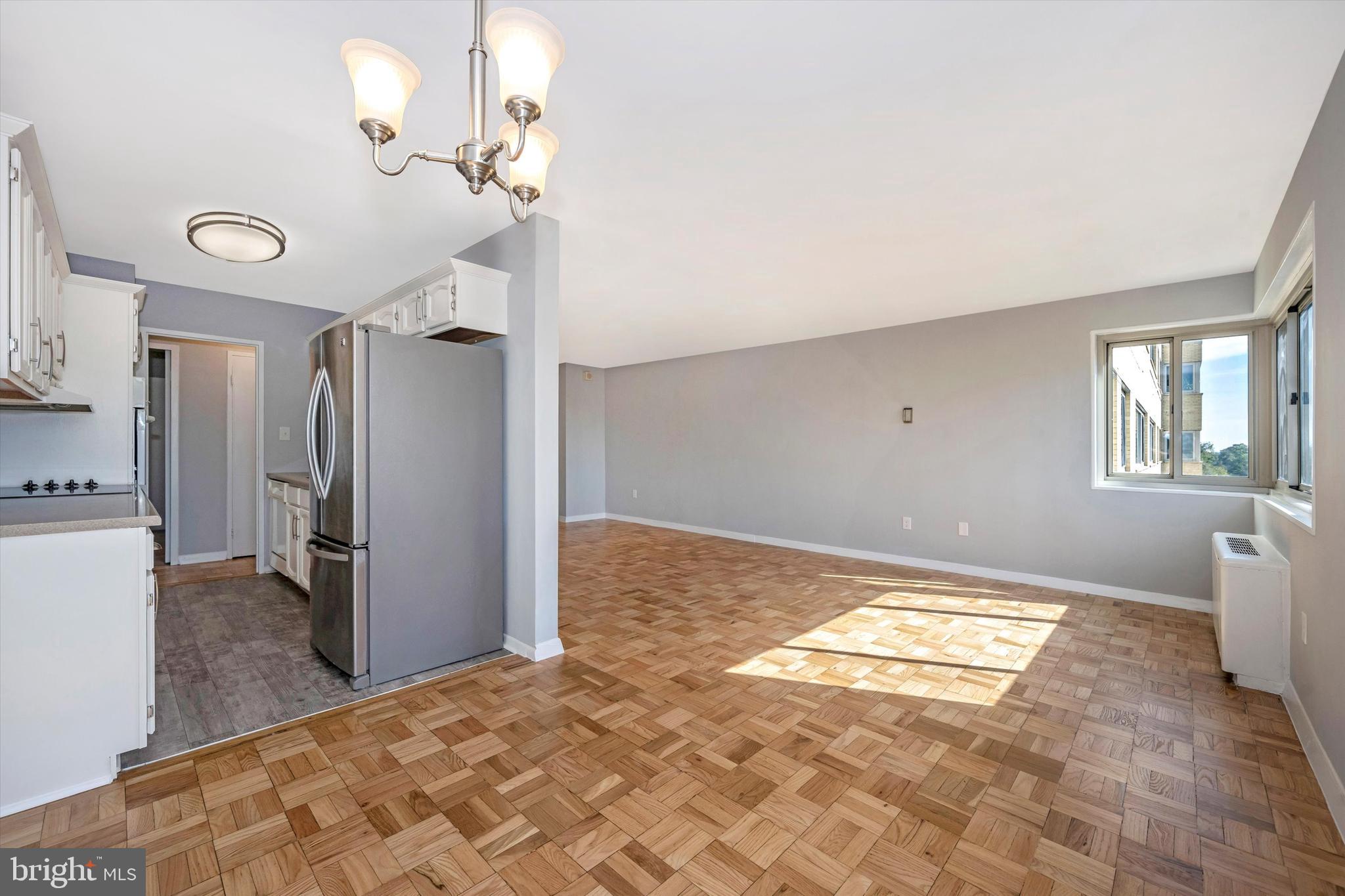 4600 Connecticut Avenue Northwest, Unit 810 Washington, DC 20008 - Photo 12 of 44 Dining room and kitchen