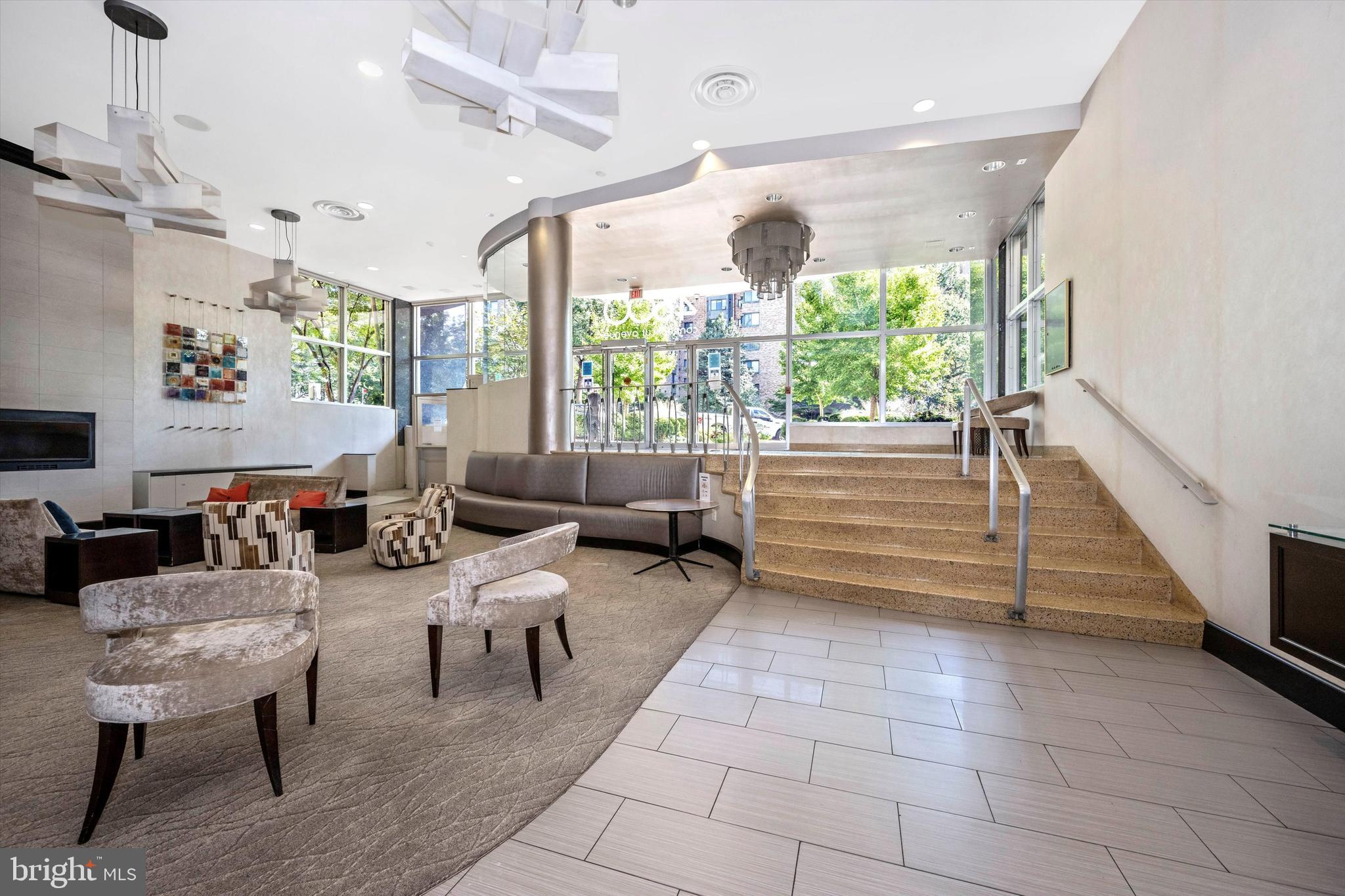 4600 Connecticut Avenue Northwest, Unit 810 Washington, DC 20008 - Photo 3 of 44 Lobby