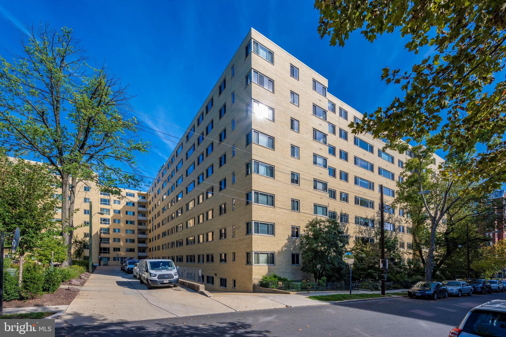4600 Connecticut Avenue Northwest, Unit 810 Washington, DC 20008 - Photo 30 of 44 Rear of the building